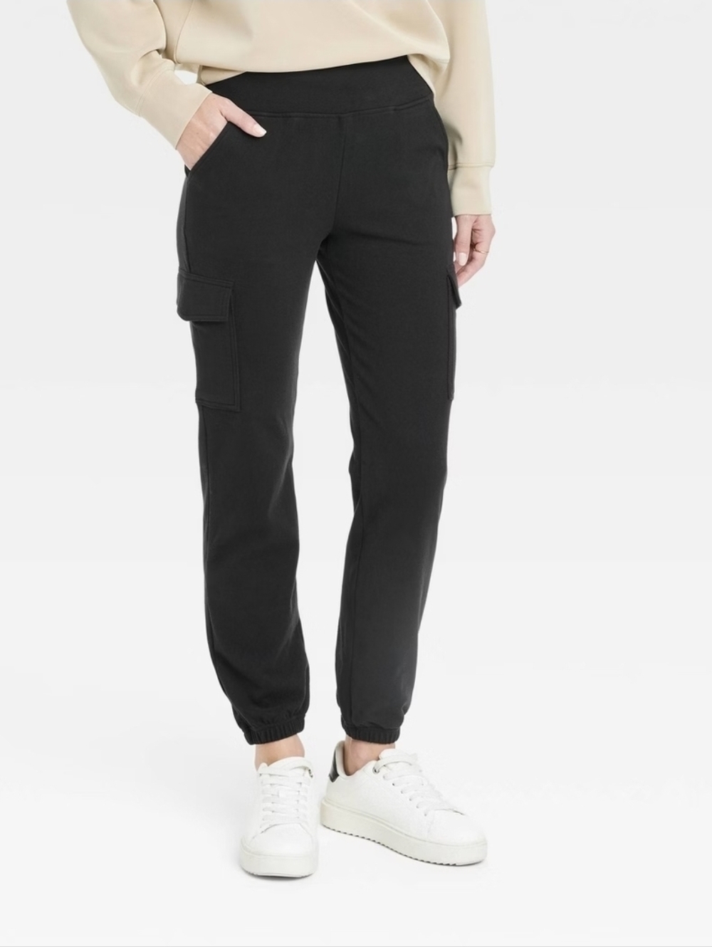 A New Day Black Cargo Joggers Super Soft Relaxed Fit Pockets Size M (8–10) NWT